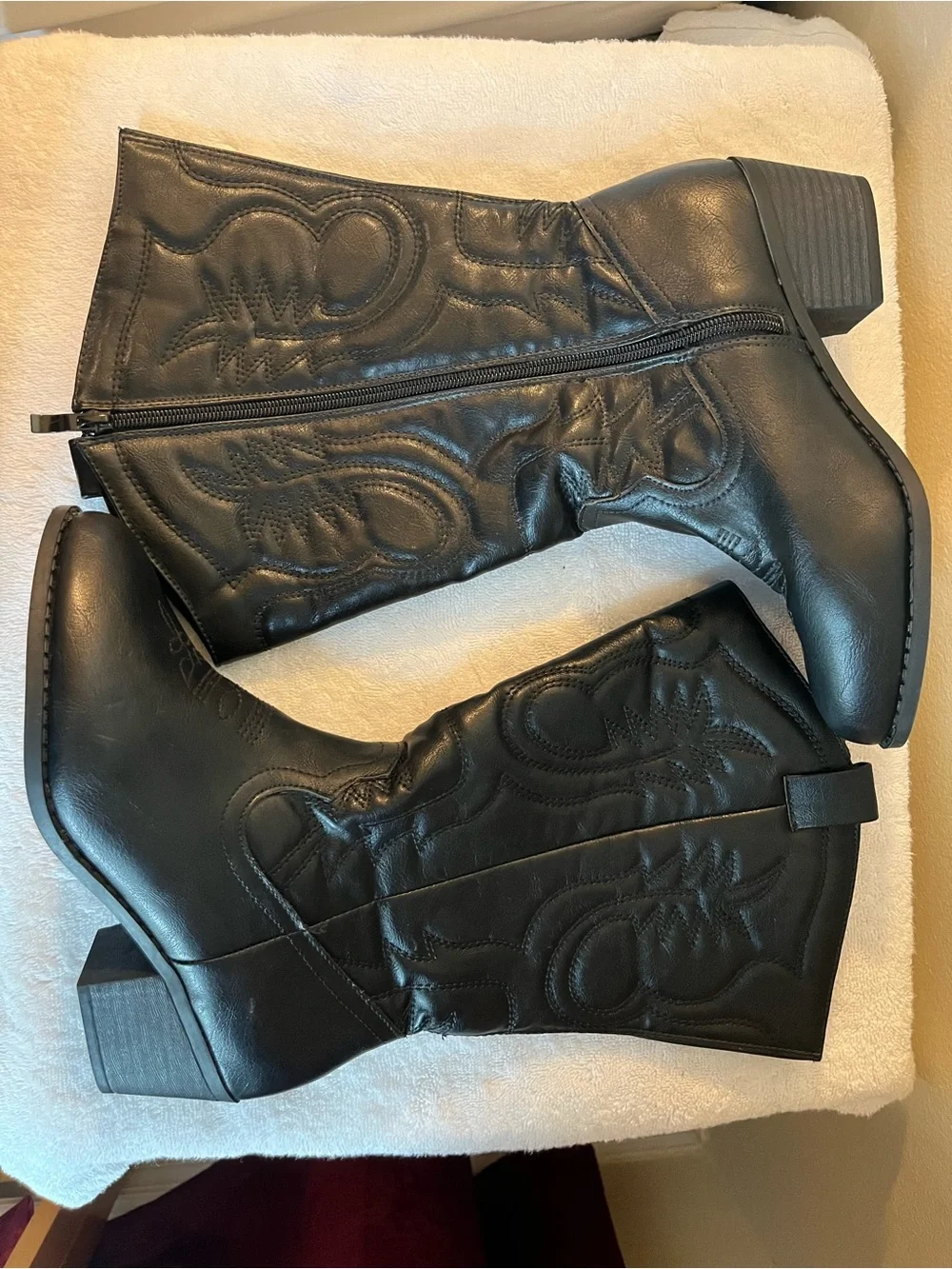 Torrid Black Women's Mid-Calf Western Boots - Sleek Leather Style 7 wide